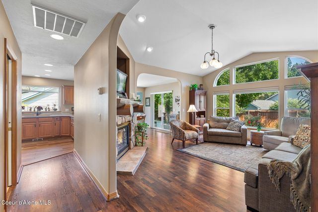 3756 N Sutters Way, Coeur D'alene, ID 83815