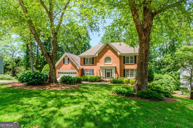 2205 Parliament Drive, Lawrenceville, GA 30043