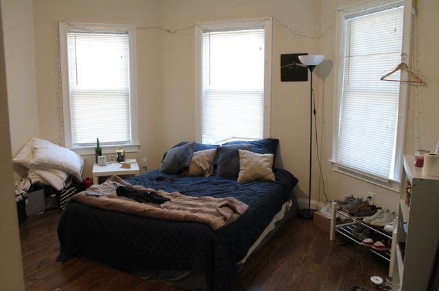 34 Circuit St 1, Boston, MA 02119