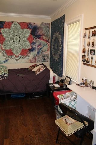 34 Circuit St 1, Boston, MA 02119