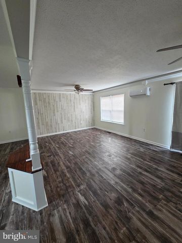 103 COOPWORTH CT, Stephens City, VA 22655