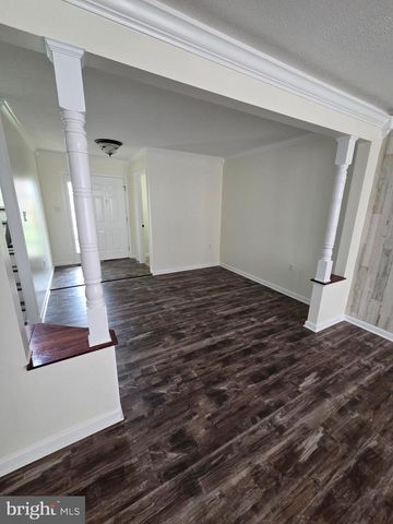 103 COOPWORTH CT, Stephens City, VA 22655