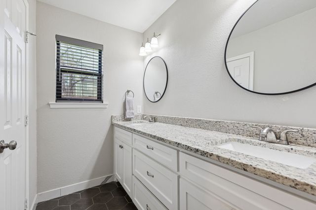 6741 Starnes Road, North Richland Hills, TX 76182