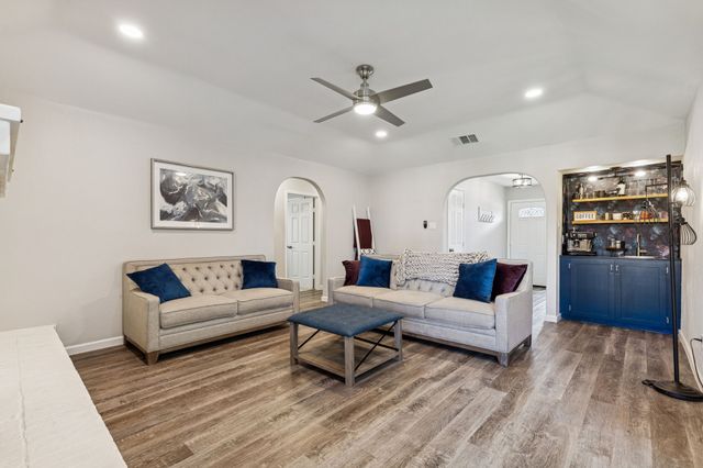 6741 Starnes Road, North Richland Hills, TX 76182