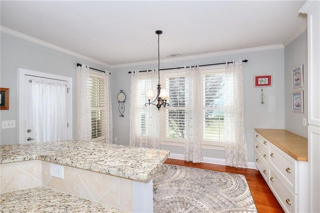 125 Hawthorn Way, Hoschton, GA 30548