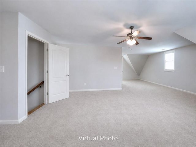 125 Hawthorn Way, Hoschton, GA 30548