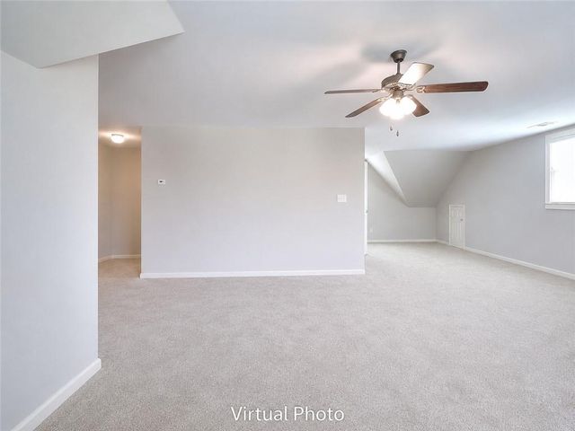 125 Hawthorn Way, Hoschton, GA 30548