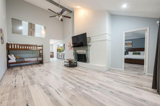 1723 Rock Fence Drive, Richmond, TX 77406