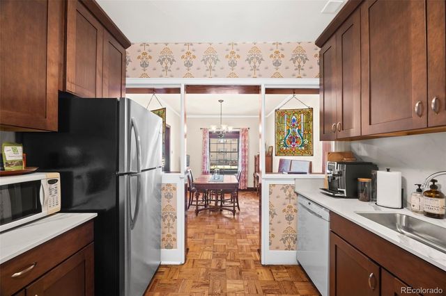 963 N Logan Street 2, Denver, CO 80203