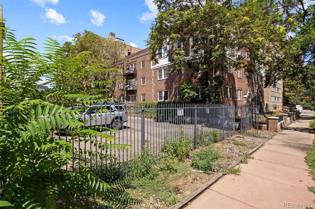 963 N Logan Street 2, Denver, CO 80203