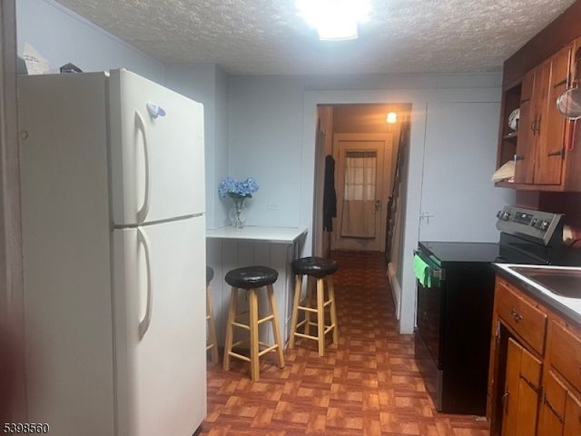 6 Chestnut St, Sussex Boro, NJ 07461