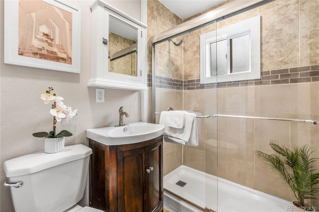 3056 S Grape Way, Denver, CO 80222