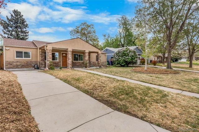 3056 S Grape Way, Denver, CO 80222