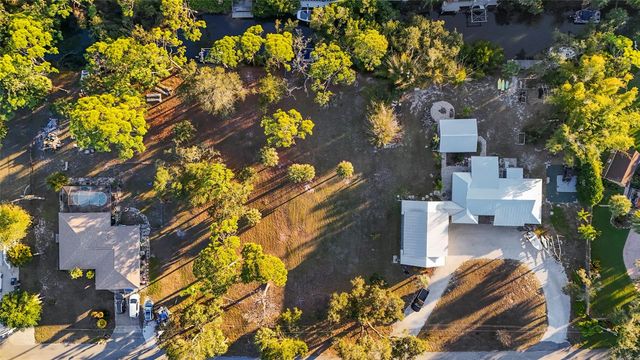 405 ESTIL DRIVE N, Nokomis, FL 34275