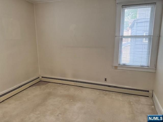 77 Washington Place, East Rutherford, NJ 07073