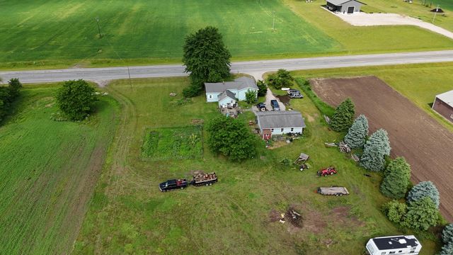 7770 N US Highway 31, Freesoil Twp, MI 49411