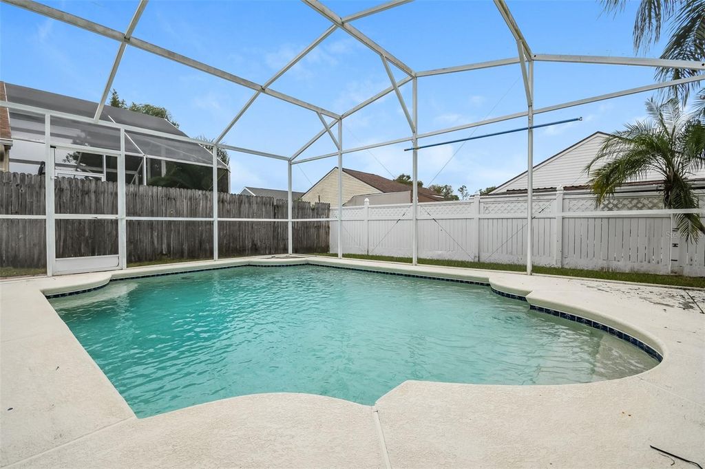 Image 14 of property listing at 4912 SAUSALITO LANE, Kissimmee, FL 34746