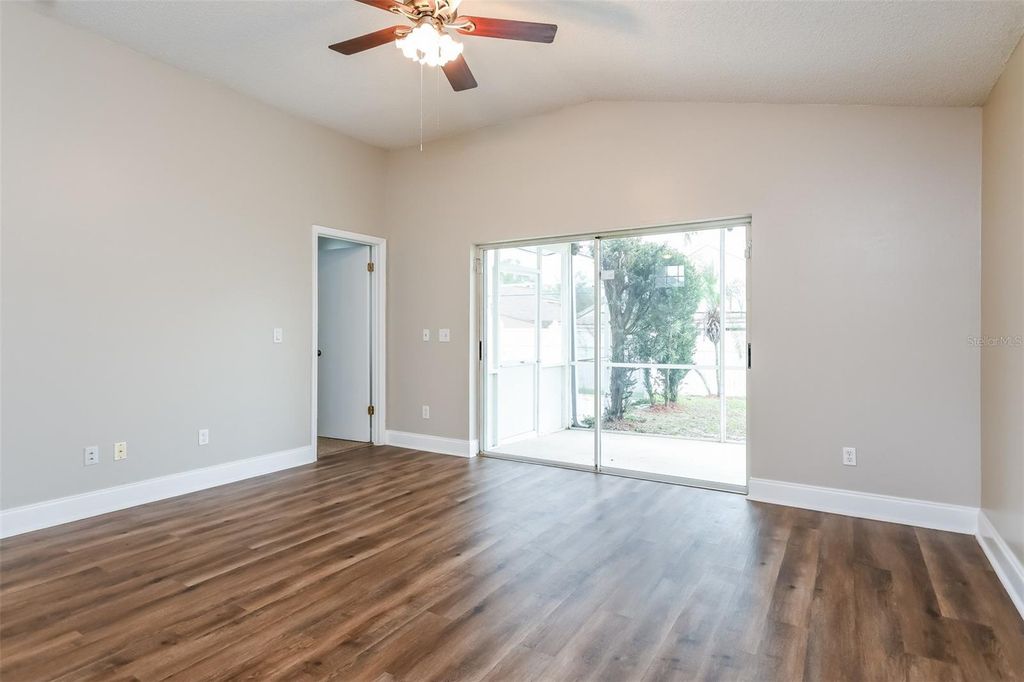 Image 3 of property listing at 4912 SAUSALITO LANE, Kissimmee, FL 34746