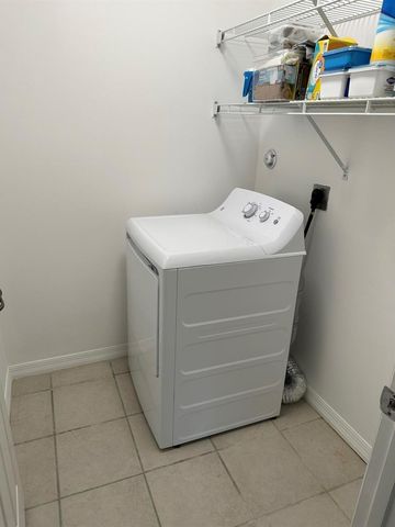 16323 SW 6th Street, Pembroke Pines, FL 33027