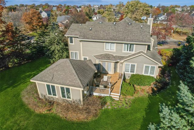 870 SE Walnut Ridge Drive, Waukee, IA 50263