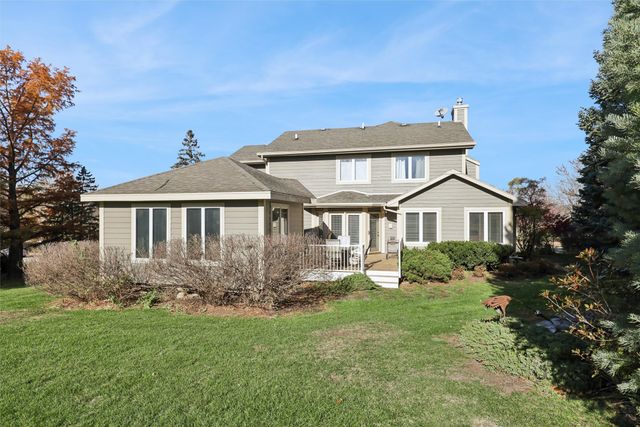 870 SE Walnut Ridge Drive, Waukee, IA 50263