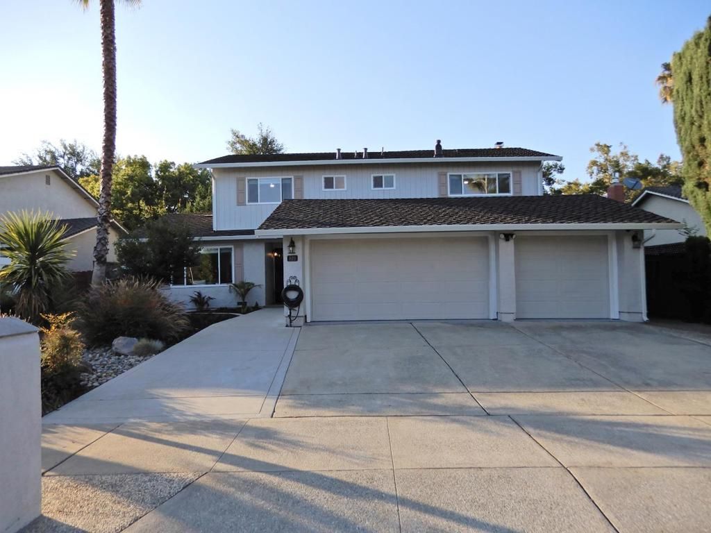 Image 1 of property listing at Address unavailable.