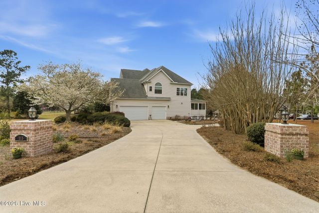 115 Rachels Point, West End, NC 27376