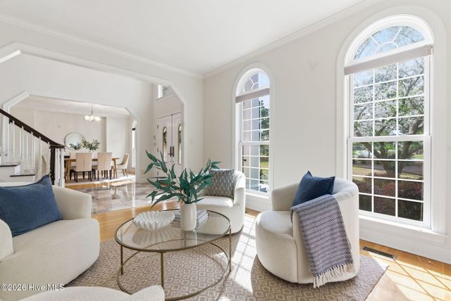 115 Rachels Point, West End, NC 27376