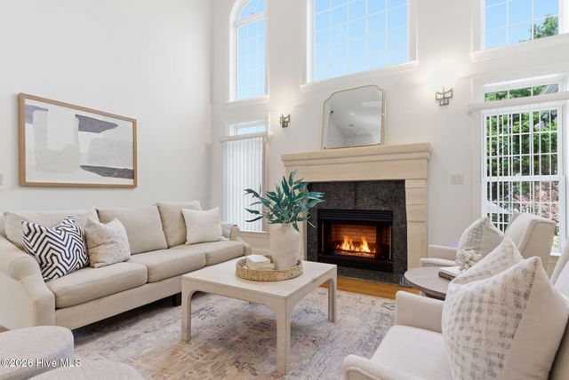 115 Rachels Point, West End, NC 27376