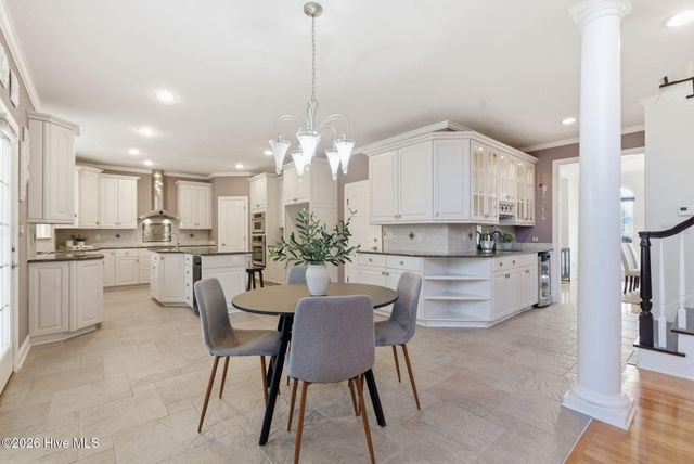 115 Rachels Point, West End, NC 27376