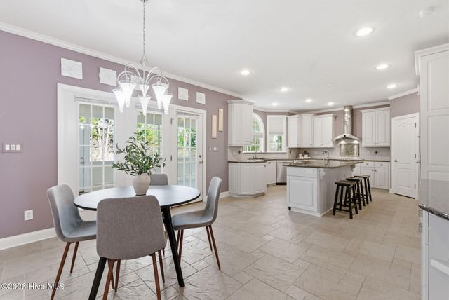 115 Rachels Point, West End, NC 27376