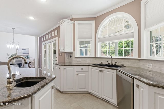 115 Rachels Point, West End, NC 27376