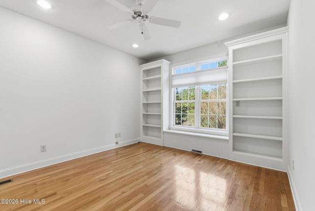 115 Rachels Point, West End, NC 27376