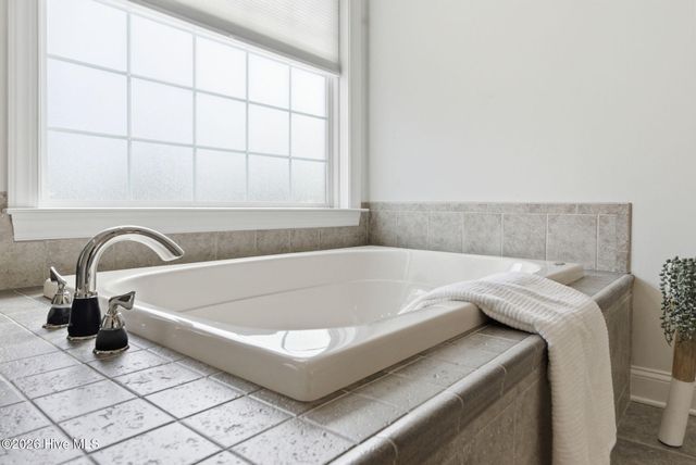 115 Rachels Point, West End, NC 27376