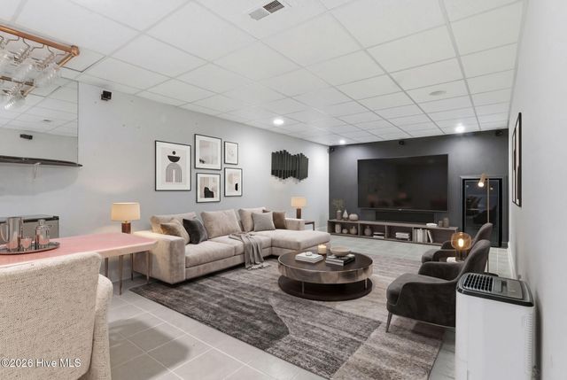 115 Rachels Point, West End, NC 27376