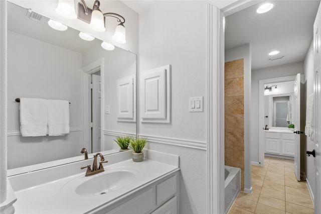 22 N Millsap Circle, The Woodlands, TX 77382