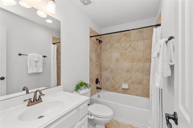 22 N Millsap Circle, The Woodlands, TX 77382