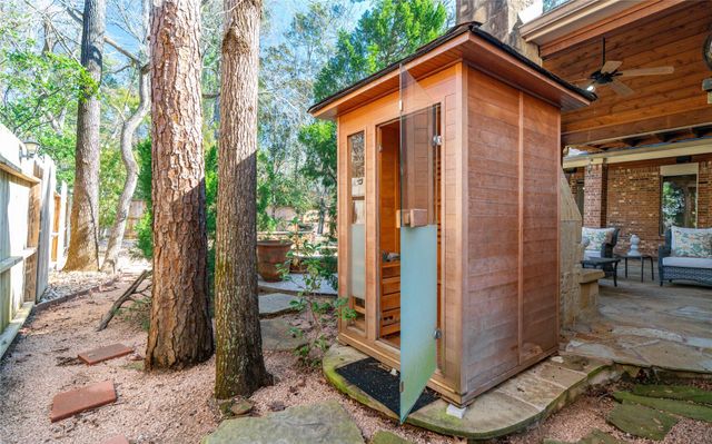 22 N Millsap Circle, The Woodlands, TX 77382