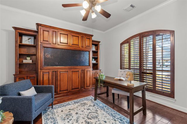 22 N Millsap Circle, The Woodlands, TX 77382