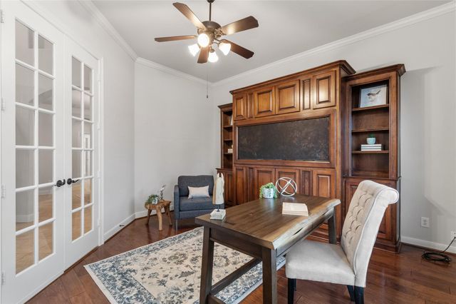 22 N Millsap Circle, The Woodlands, TX 77382