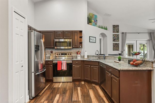 3050 MOUNTEL AVENUE, Deltona, FL 32725