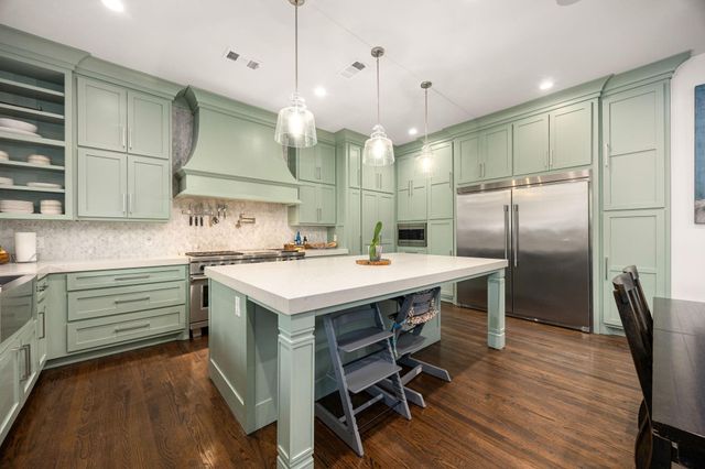 1906 Swift Boulevard, Houston, TX 77030