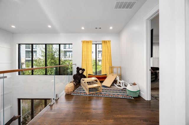 1906 Swift Boulevard, Houston, TX 77030