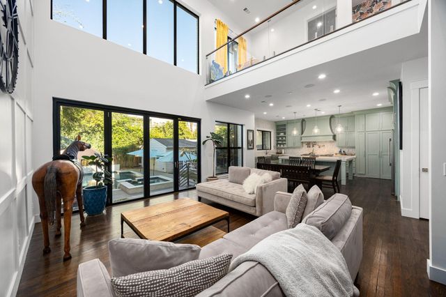 1906 Swift Boulevard, Houston, TX 77030