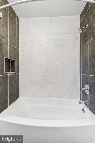 6829 CHEW AVE, Philadelphia, PA 19119