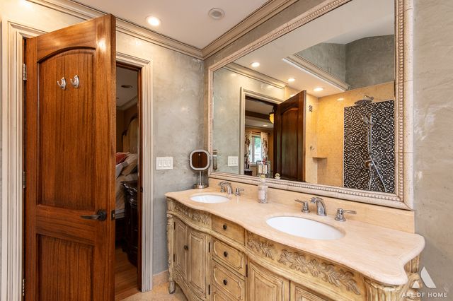 6N654 Harvey Road, Medinah, IL 60157