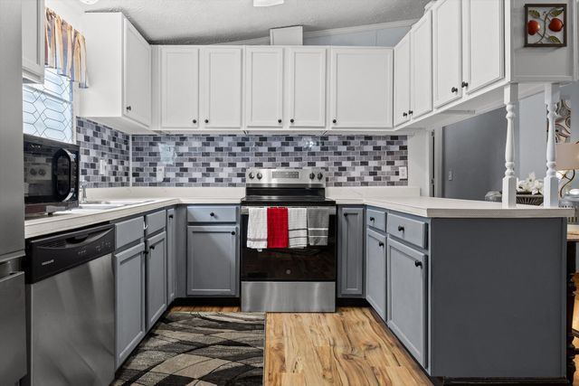 200 Lookout Tower Road NW, Charleston, TN 37310