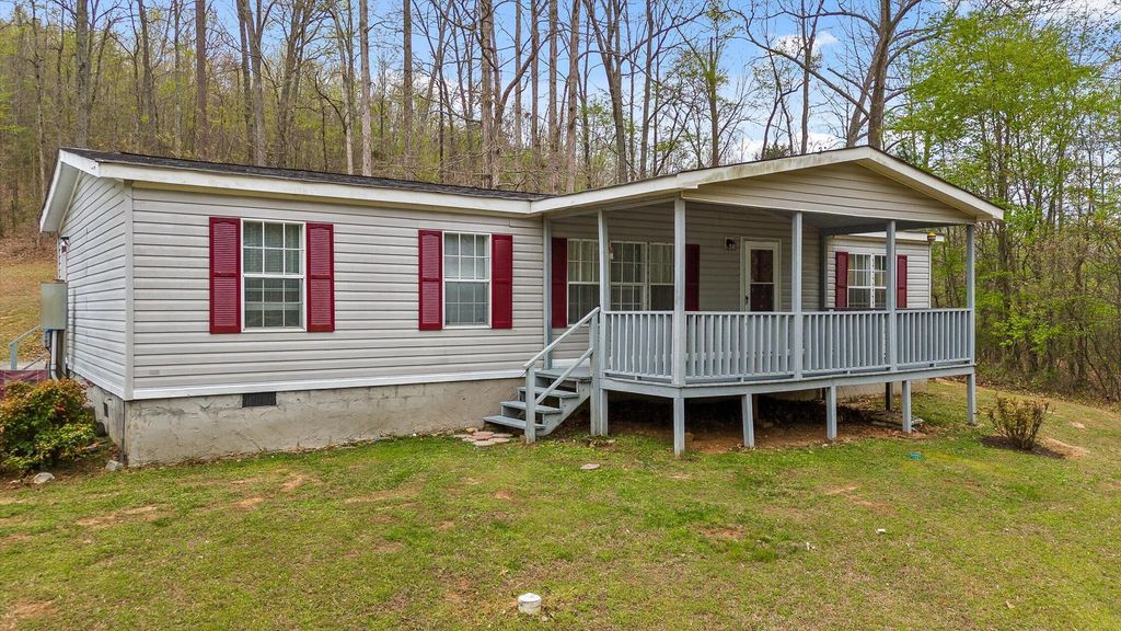 200 Lookout Tower Road NW, Charleston, TN 37310