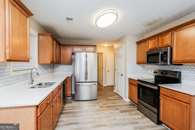 2500 Pendergrass Lane, Ellenwood, GA 30294