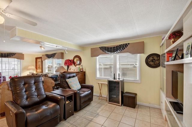 40008 Humaco Bay, Boynton Beach, FL 33436